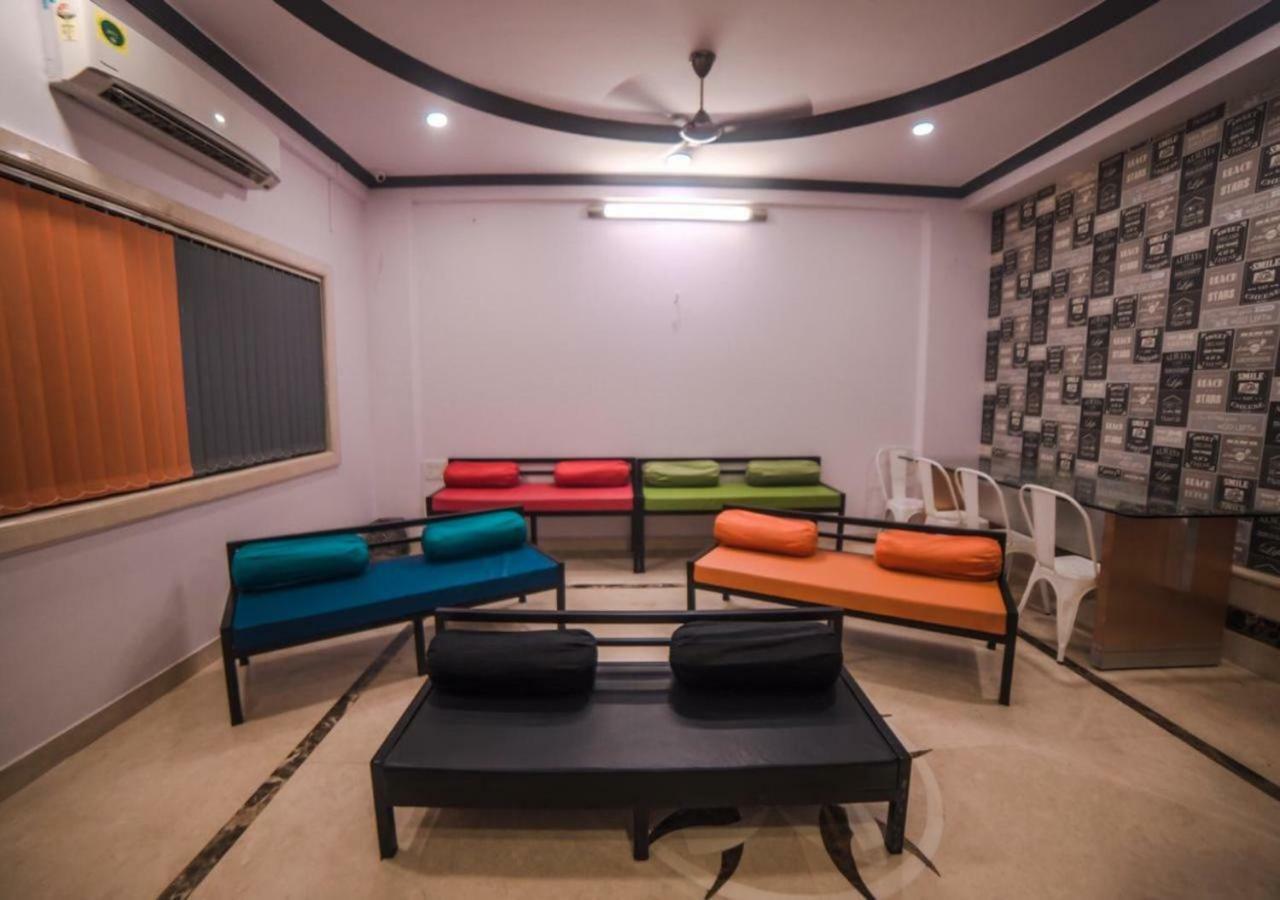 Happinest - The Backpacker'S Hostel Mumbai Eksteriør bilde